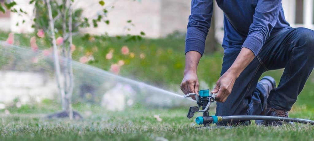 Hướng dẫn lắp đặt hệ thống tưới tự động cho vườn cây cảnh 28 Lắp đặt hệ thống tưới tự động cho vườn cây cảnh