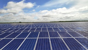 Lắp đặt hệ thống điện năng lượng mặt trời tại Cà Mau