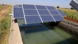 Sử dụng pin lưu trữ điện năng lượng mặt trời giúp giảm chi phí