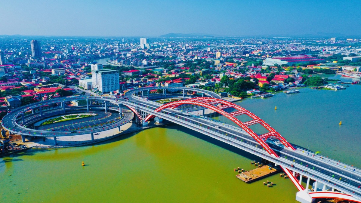 Hải Phòng là điểm sáng cho phát triển điện mặt trời miền Bắc