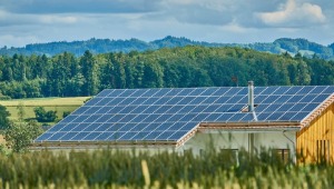 Tấm pin năng lượng mặt trời mang lại hàng loạt nhiều lợi ích thiết thực