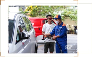 chiến tranh Iran làm tăng giá xăng 2026