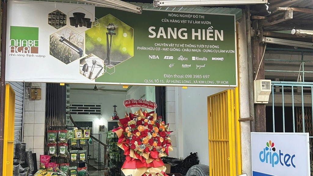 Cửa hàng vật tư Sang Hiền